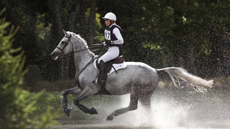 British event rider Georgie Campbell dies from fall during competition