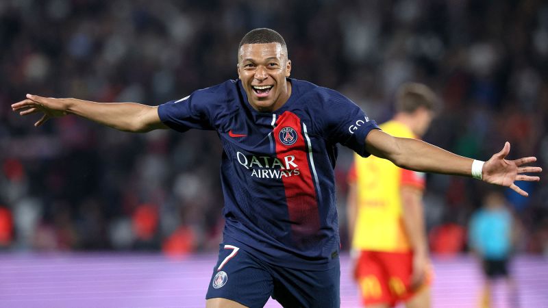 Kylian Mbappé won’t be drawn on whether he’ll be supporting Real Madrid in Champions League final: ‘I’ll just watch like you’