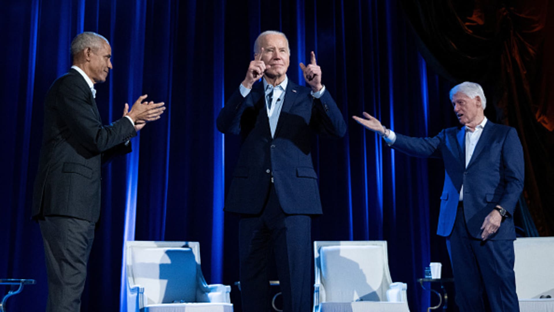 Obama, Clinton excuse Biden’s debate performance to fend off Democratic meltdown: ‘Bad debate nights happen’