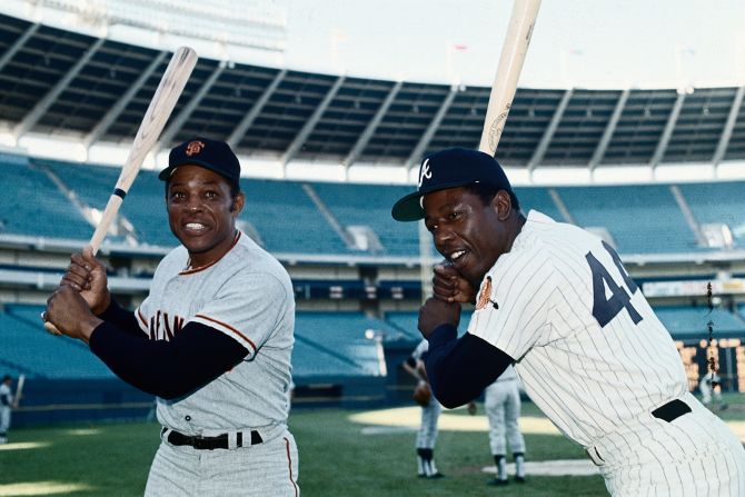 Mays with Atlanta Braves outfielder Hank Aaron on August 3, 1969.