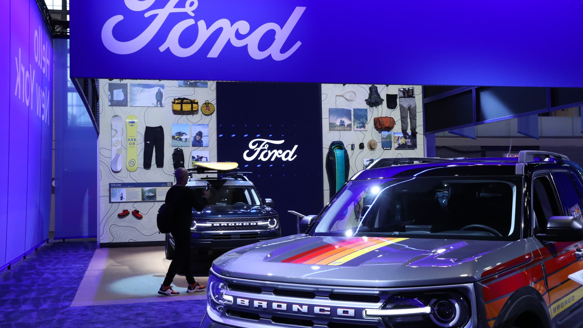 Stocks making the biggest moves midday: Ford, Viking Therapeutics, ServiceNow and more