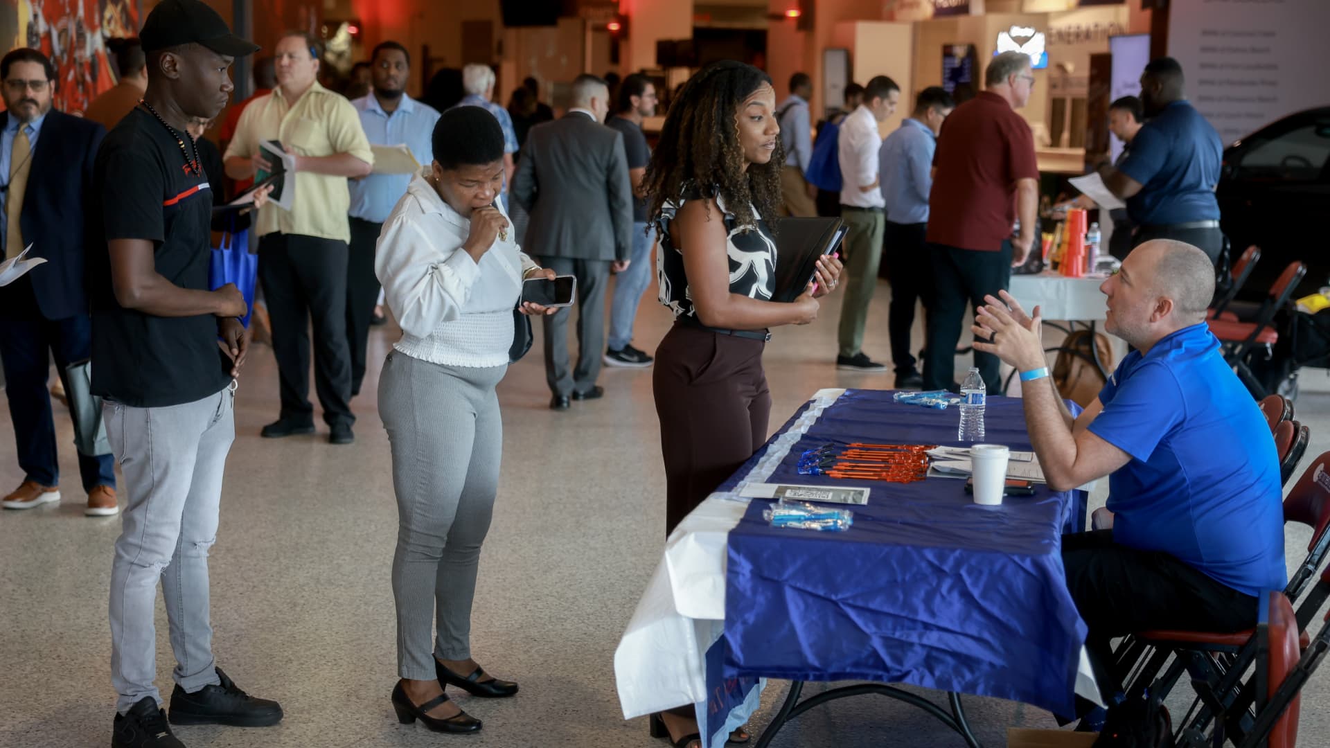 U.S. economy added 206,000 jobs in June, unemployment rate rises to 4.1%