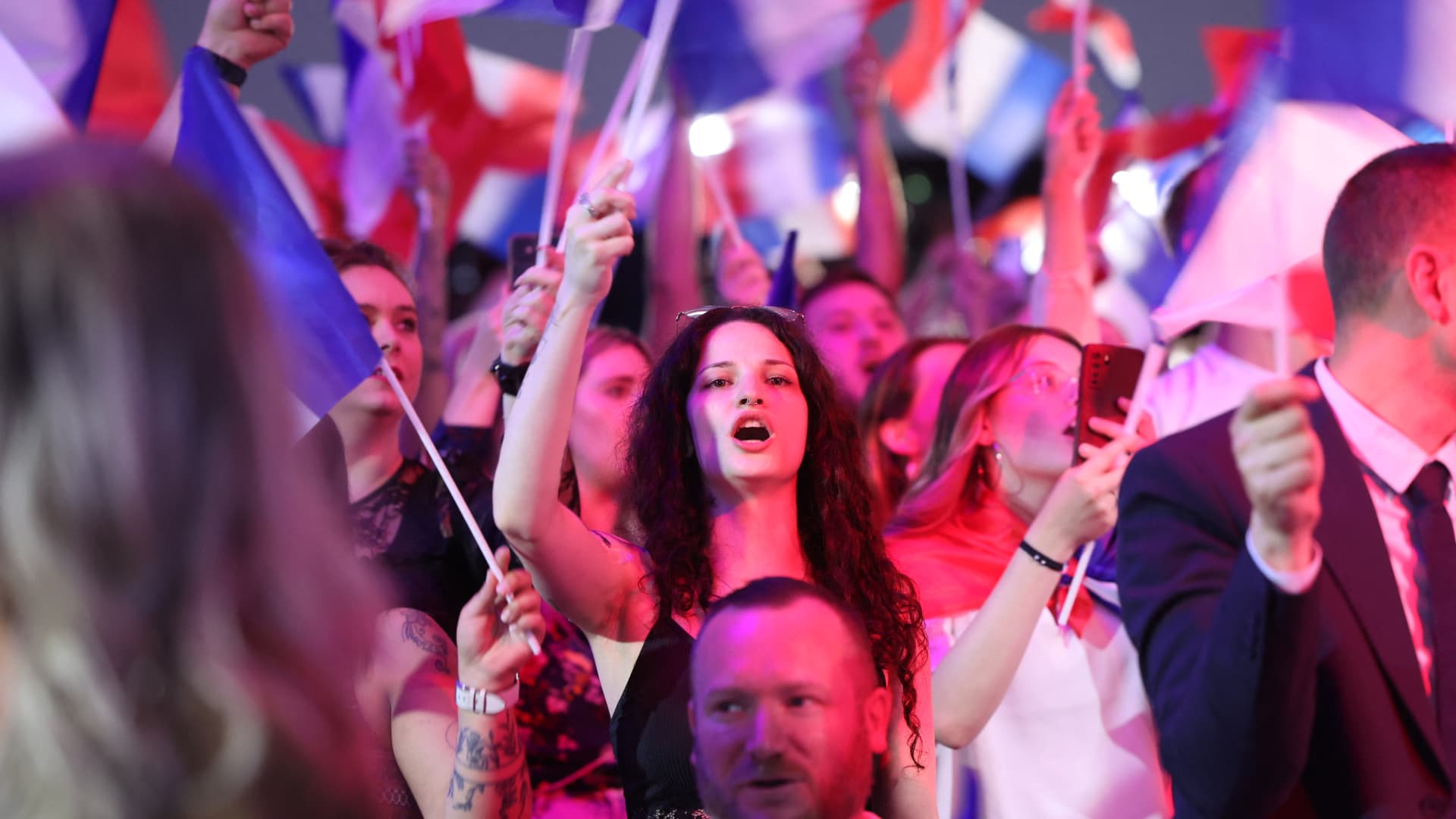 France’s political future hangs in the balance as votes cast in final round of snap election