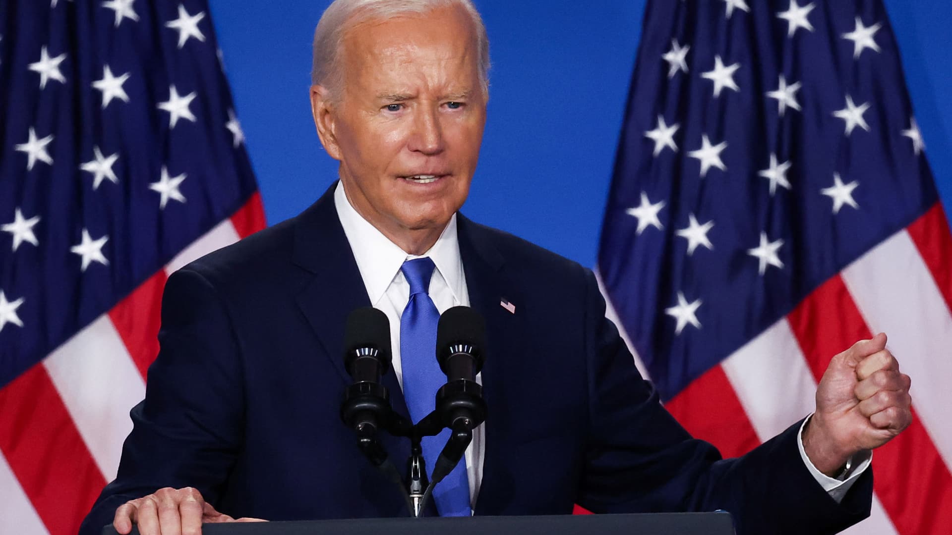 Biden loses his train of thought, calls Harris ‘Vice President Trump’ in solo press conference