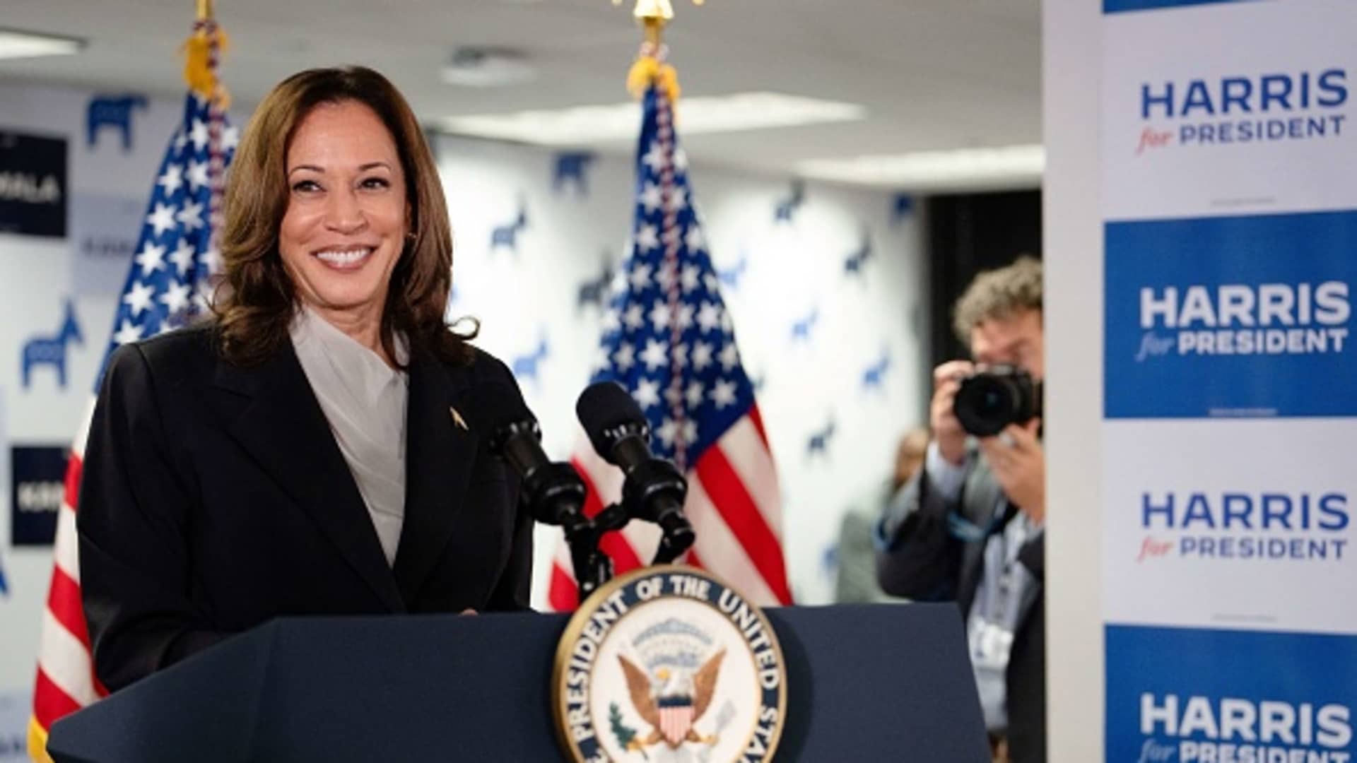 Majority of pledged Democratic delegates endorse Harris after massive fundraising day