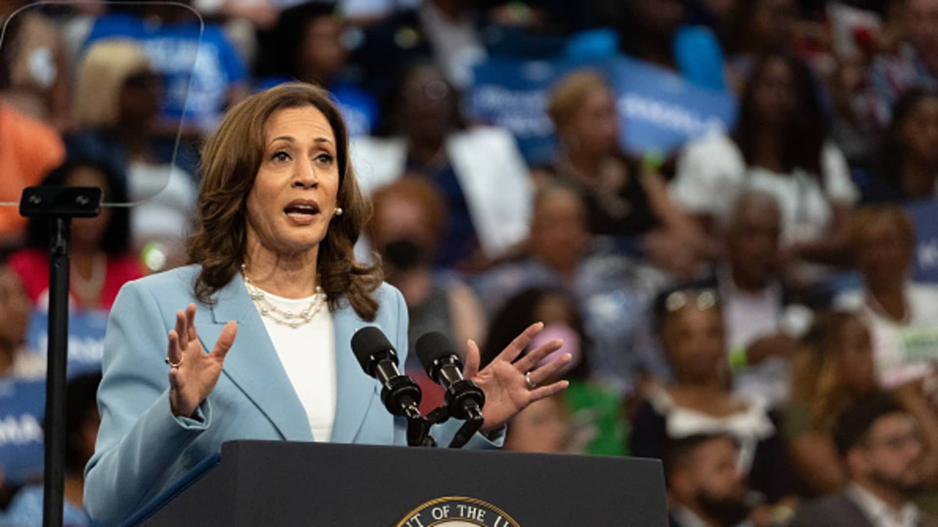 Kamala Harris has a murky antitrust record. Wall Street sees an opportunity