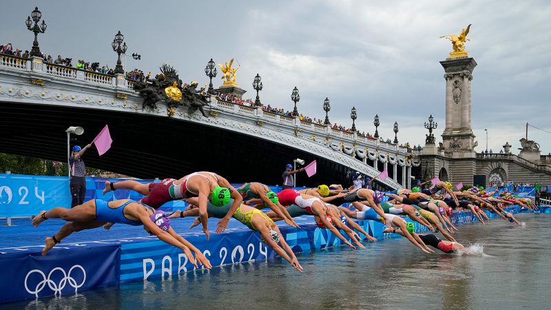 Olympic triathlon goes ahead after officials give the green light over Seine water quality