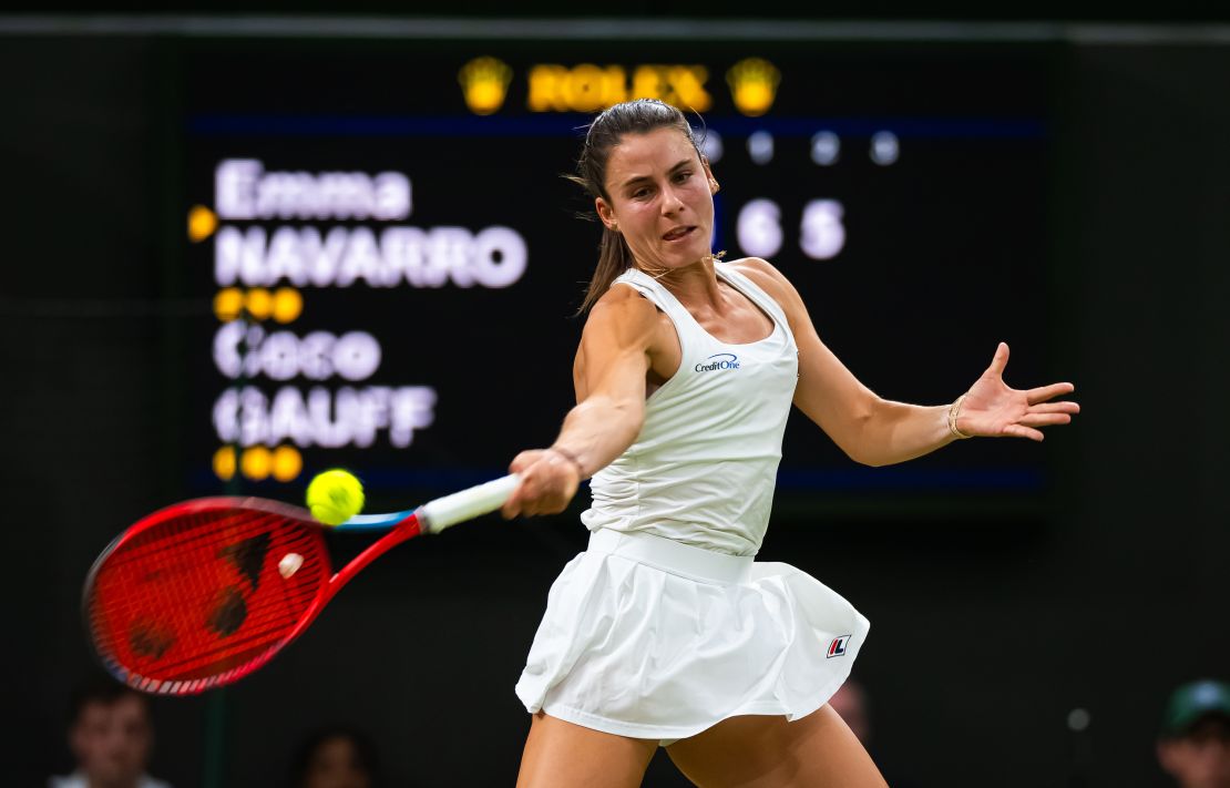 LONDON, ENGLAND - JULY 07: Emma Navarro of the United States in action against Coco Gauff of the United States in the fourth round on Day Seven of The Championships Wimbledon 2024 at All England Lawn Tennis and Croquet Club on July 07, 2024 in London, England (Photo by Robert Prange/Getty Images)