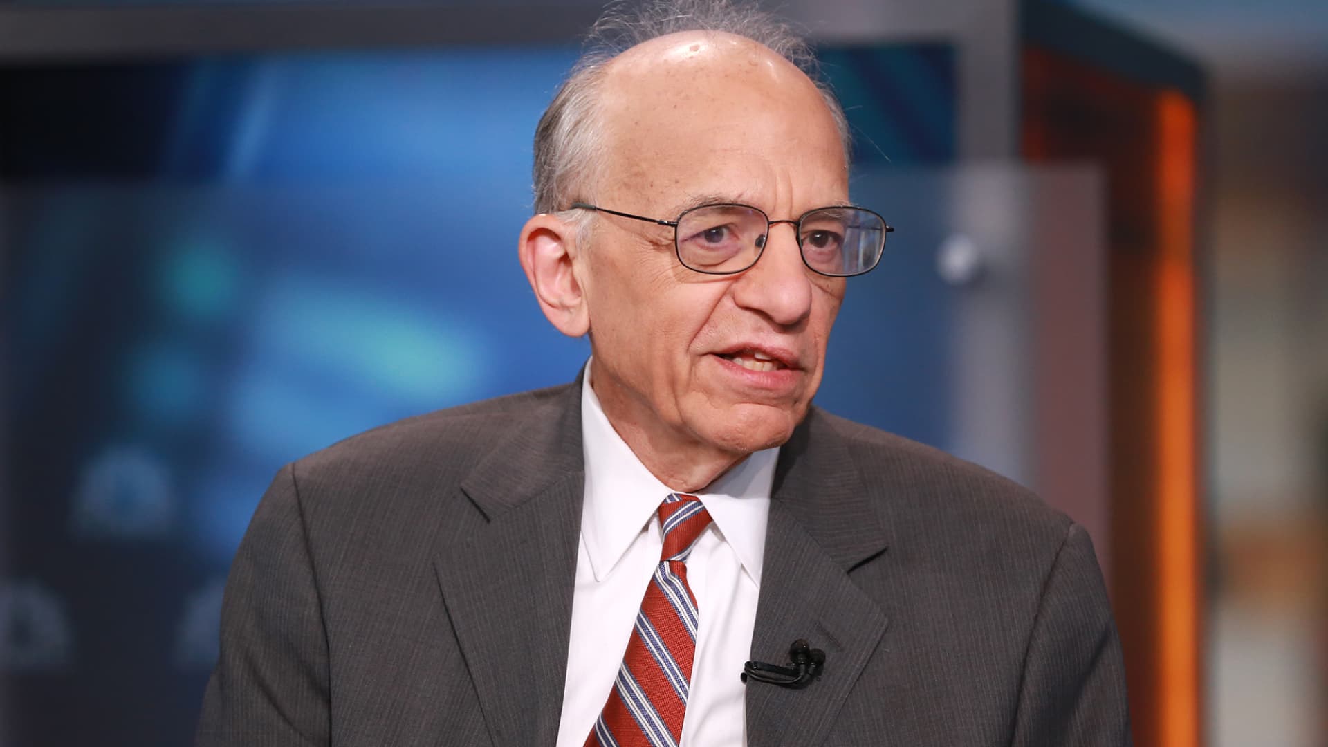 Jeremy Siegel backs off on calls for the Fed to do an emergency interest rate cut