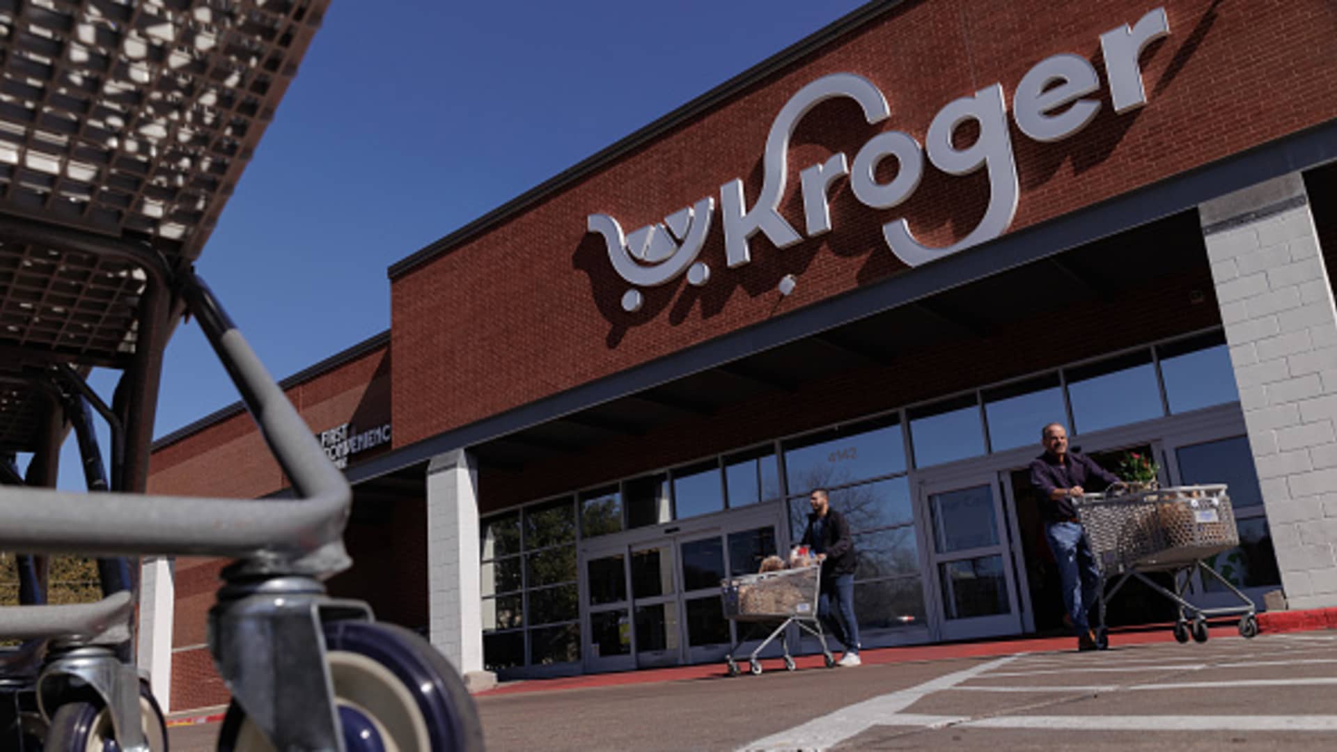 Kroger plans to lower prices by $1 billion after Albertsons merger closes