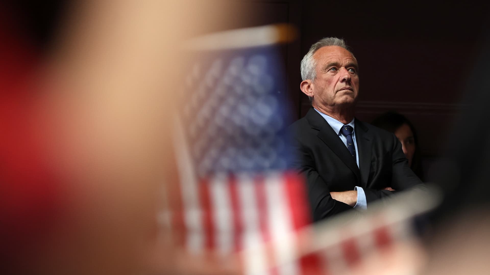 RFK Jr. plans to end presidential campaign, will endorse Trump over Harris