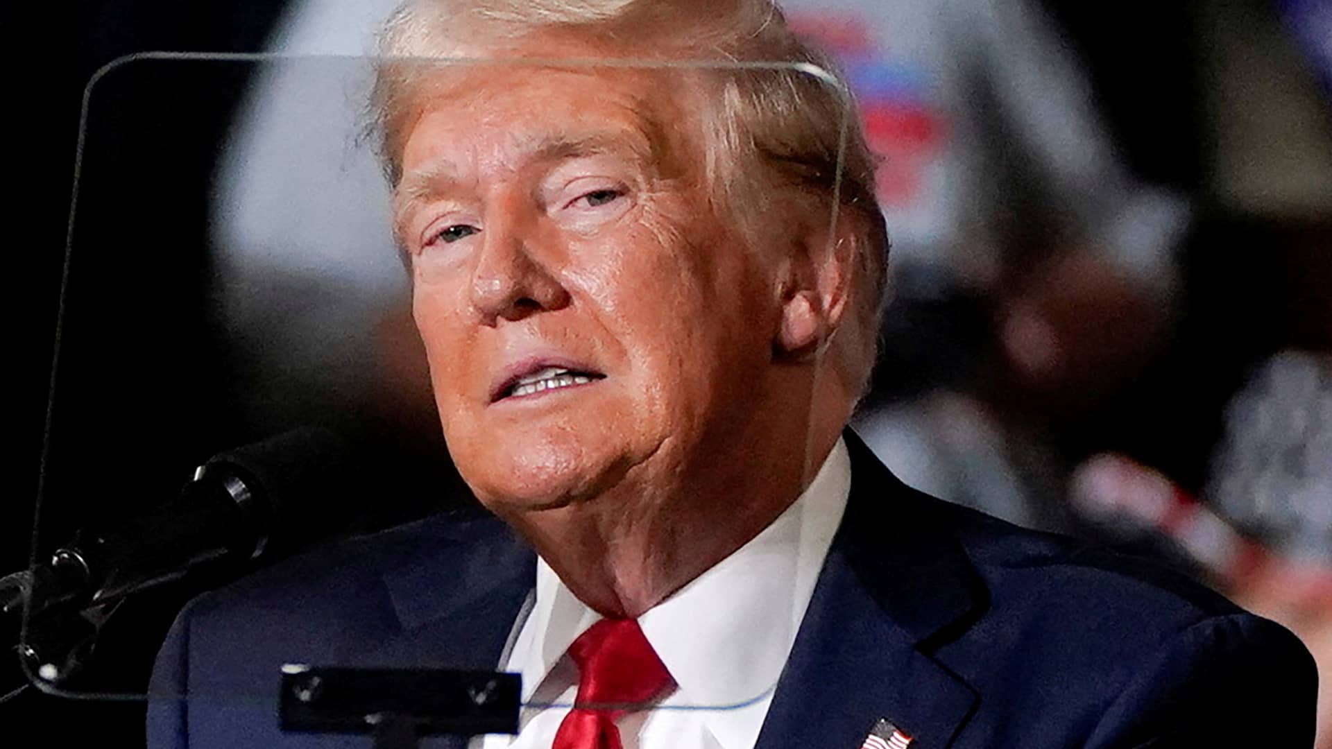 Trump quiet on markets after stock rebound robs him of ‘Kamala Crash’ attack line