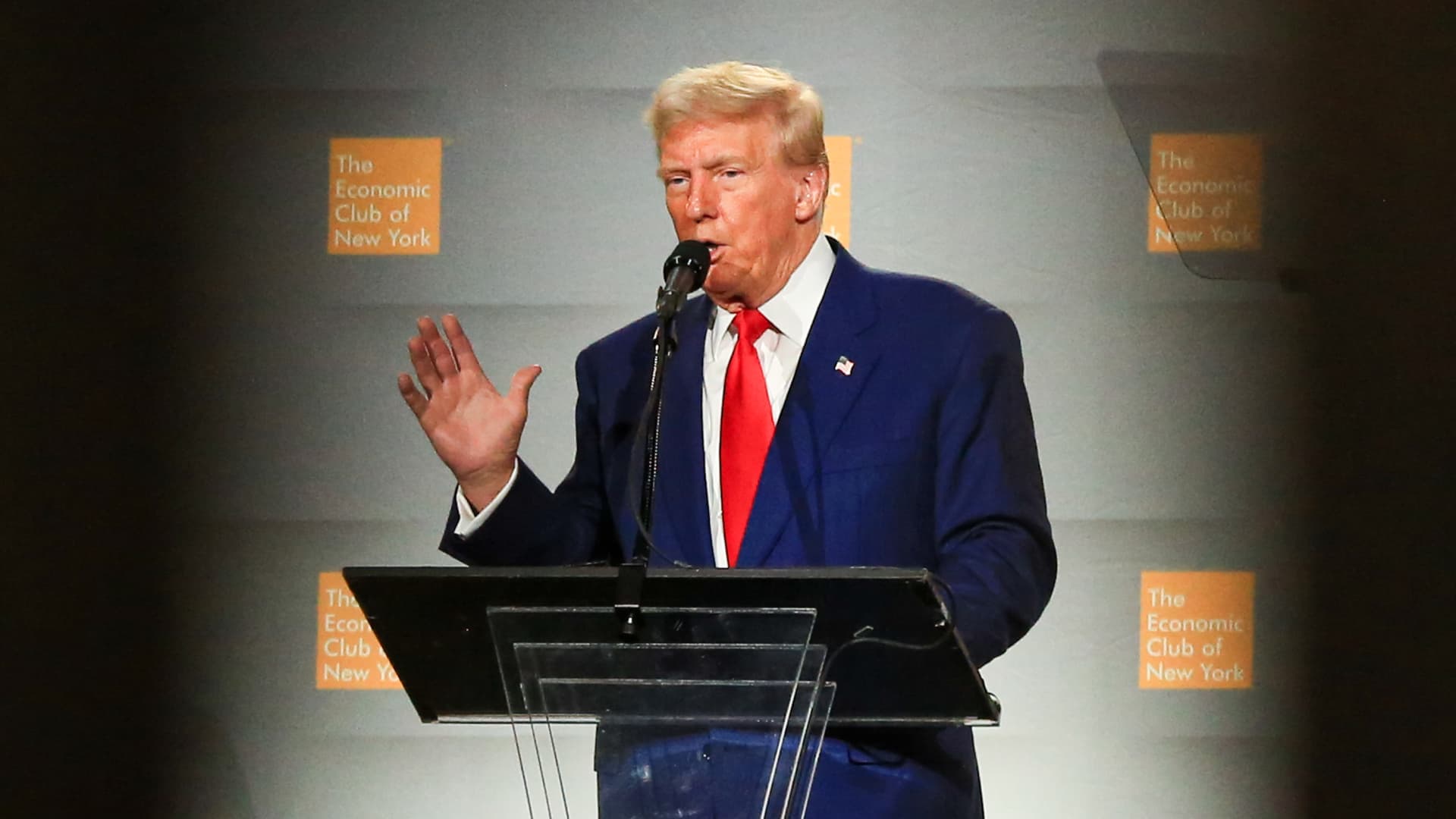 Watch: Donald Trump delivers remarks at the Economic Club of New York