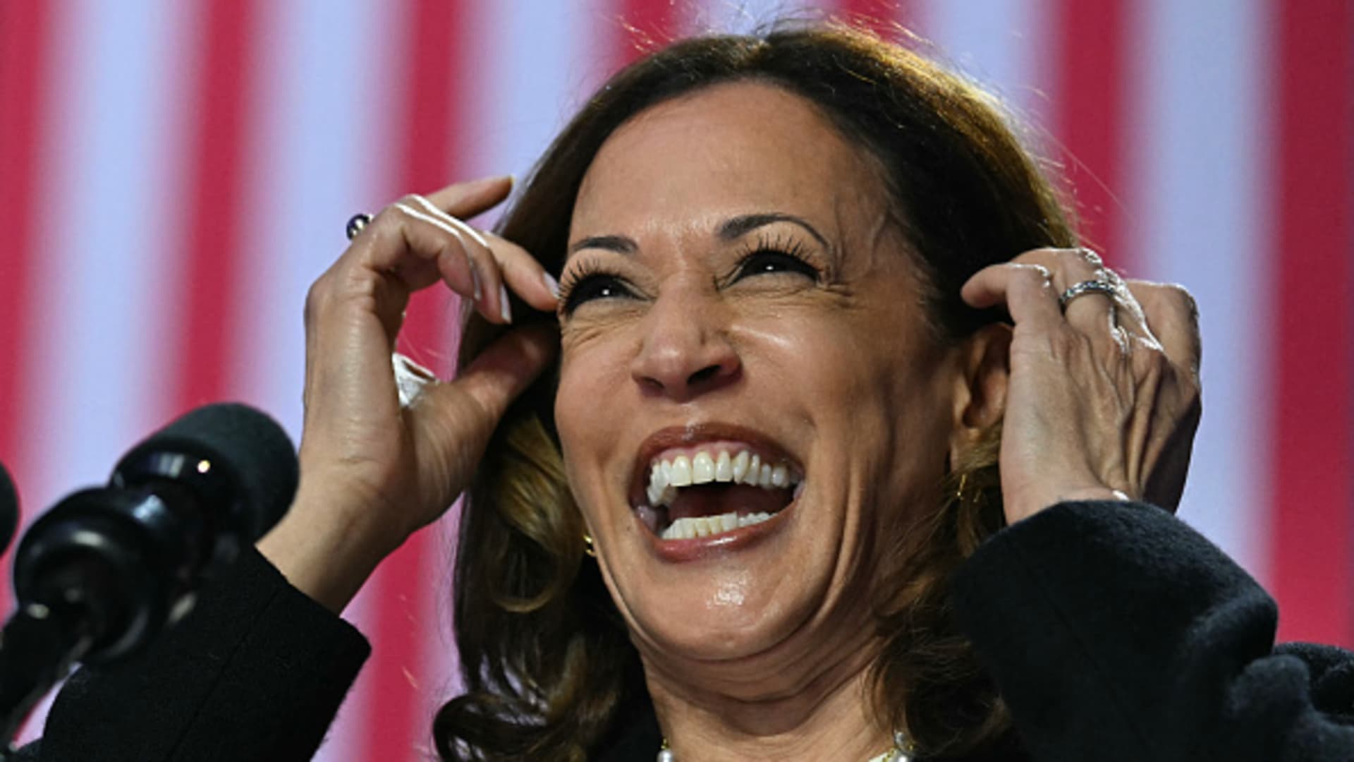 111 Republican former officials endorse Harris, say Trump is ‘unfit to serve’