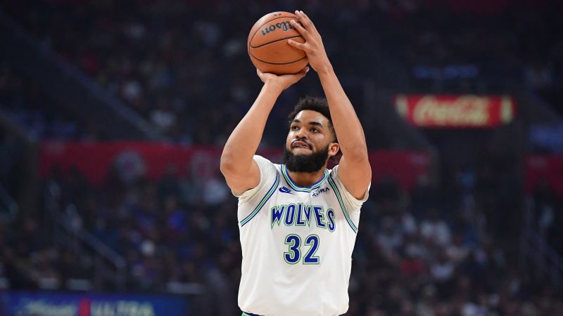 NBA All-Star Karl-Anthony Towns reportedly heading to New York, All-Star Julius Randle to Minnesota