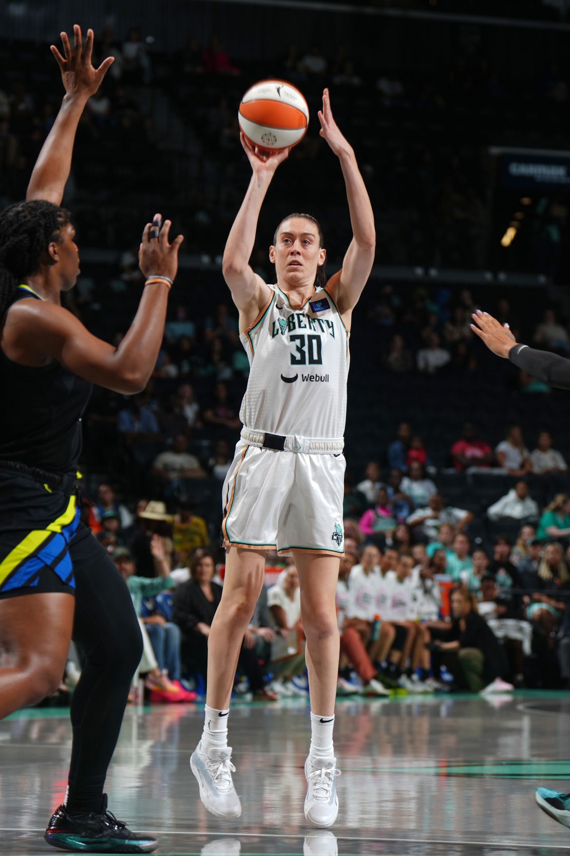 Stewart shoots the ball during the game.