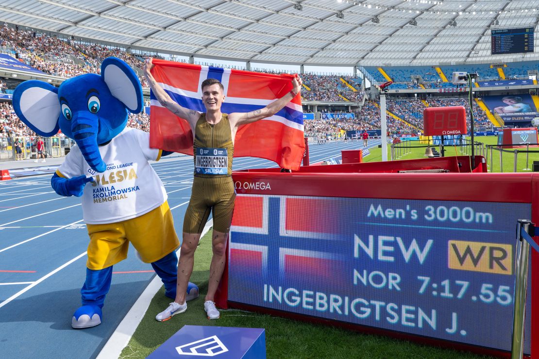 Ingebrigtsen knocked more than three seconds off the world record.