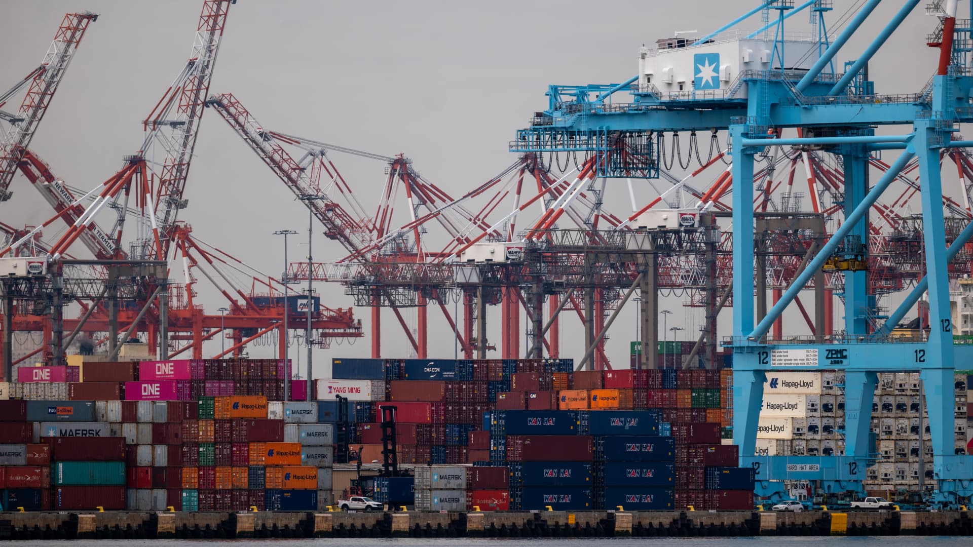 U.S. East Coast port strike looms Tuesday with no talks scheduled