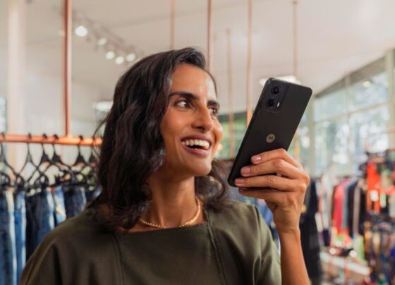 Motorola reveals new B2B business phones designed to make work smoother