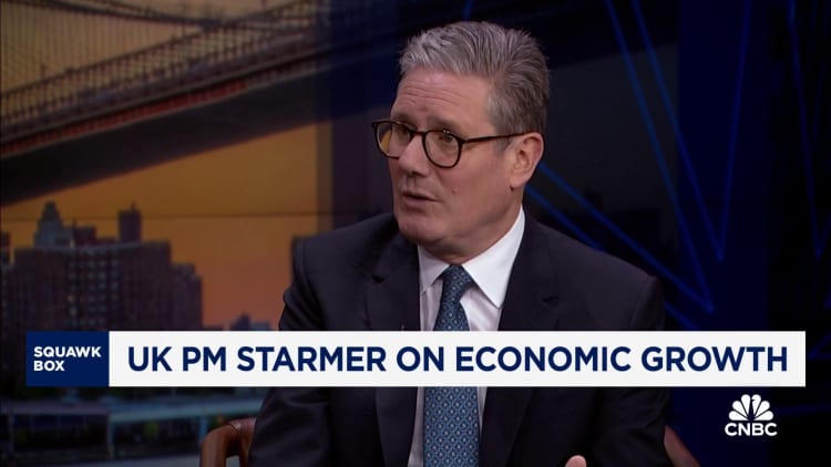 UK PM Keir Starmer: Prepared to do the 'tough' decisions to stabilize the economy