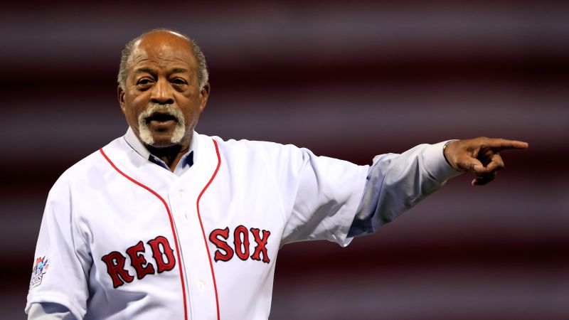 Famed Cuban, MLB pitcher Luis Tiant dies at 83 | CNN