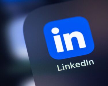 Lost a load of LinkedIn followers recently? It could just be a bug