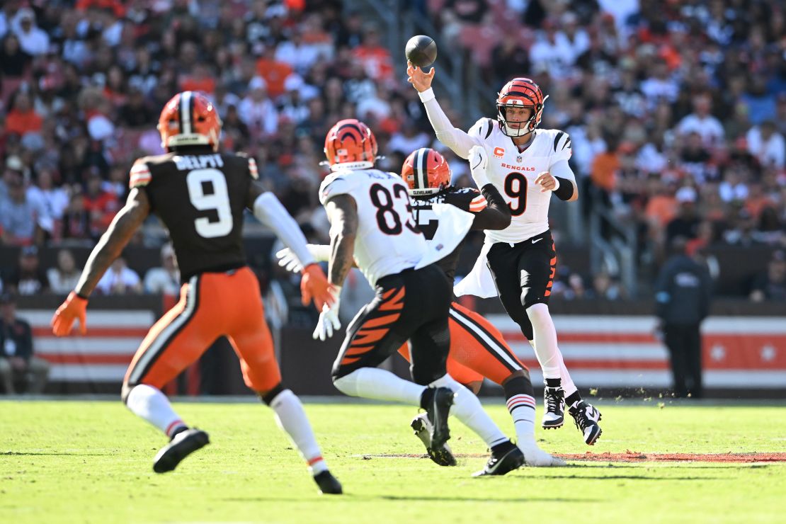 Burrow (No. 9) has led the Bengals to two straight wins.