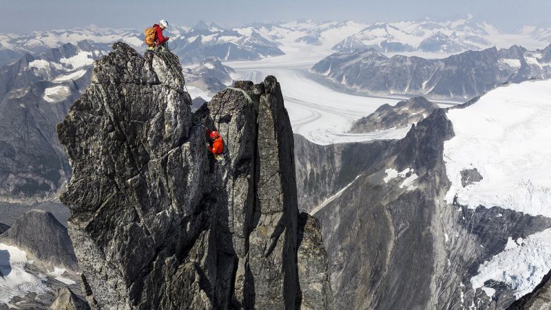 He lost a finger and survived a kidnapping. Then, this pro-climber took on a 9,000-foot ‘death-trap’ | CNN