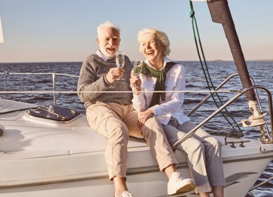 Are You A 'Rich' Retiree? Here's The Net Worth And Income You Need To Be In The Top 10%