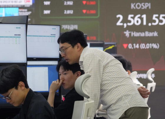 Asian shares are mixed after Middle East tensions weigh on Wall St