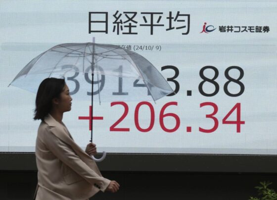 China stocks decline amid economic recovery disappointment, while other markets in Asia rise