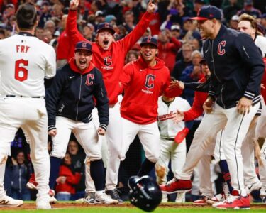 Cleveland Guardians shock New York Yankees in extra innings to cut ALCS deficit to 2-1 | CNN