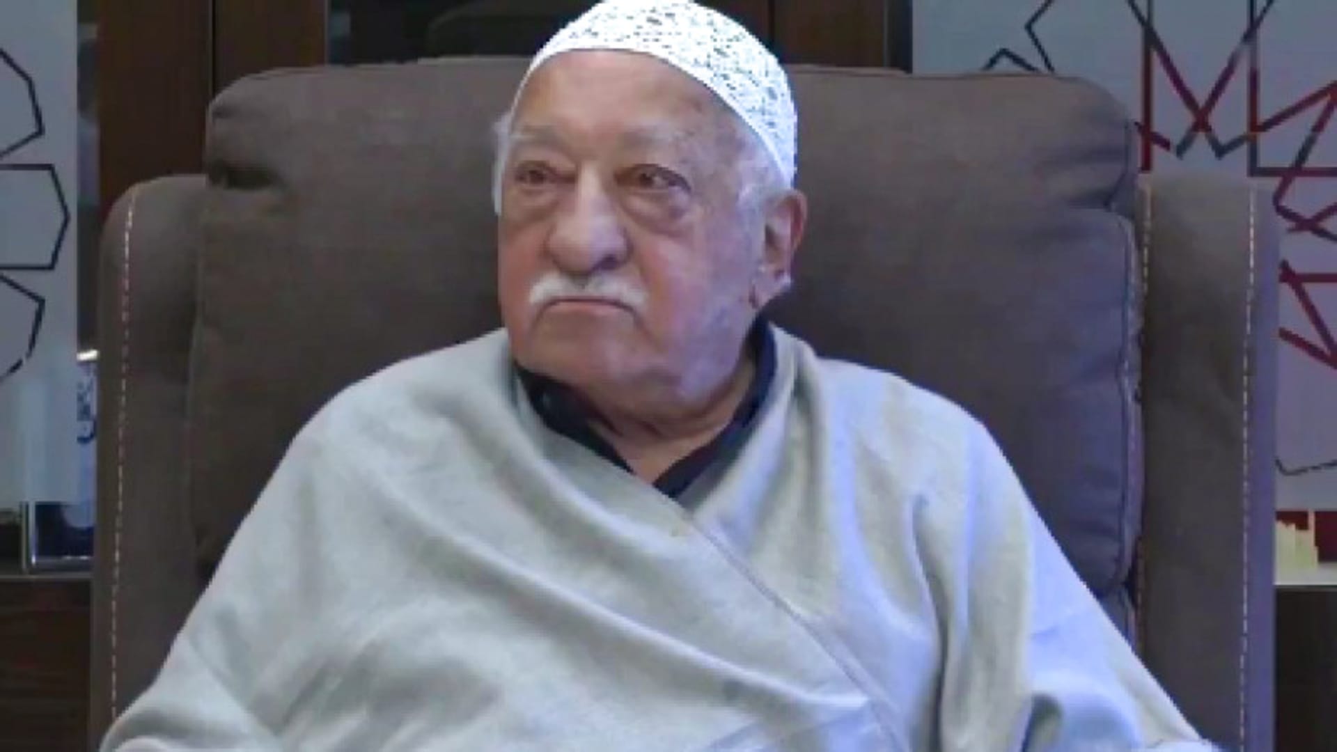 Fethullah Gulen, cleric accused of orchestrating a Turkish coup, dies