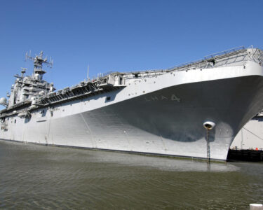 Huntington Ingalls Lands $9.5 Billion in New Navy Warship Orders