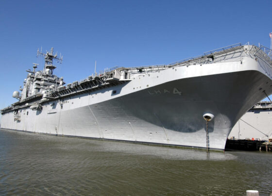 Huntington Ingalls Lands $9.5 Billion in New Navy Warship Orders