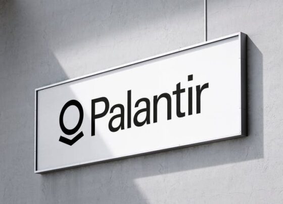 If You Invested $1,000 In Peter Thiel Co-founded Palantir When It IPOed 4 Years Ago, Here's How Much You Would Have Now