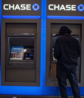 JPMorgan begins suing customers over 'infinite money glitch'