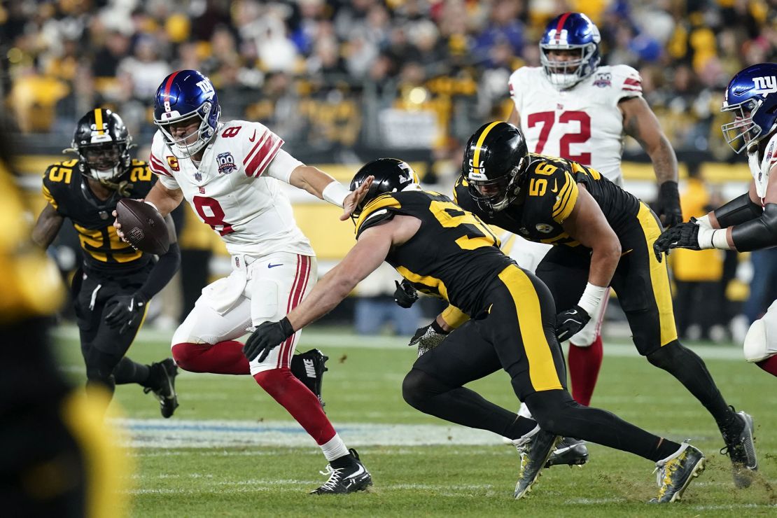 Watt's (No. 90) fourth-quarter strip sack and fumble recovery of Giants quarterback Jones (No. 8) dented New York's hopes of a comeback.