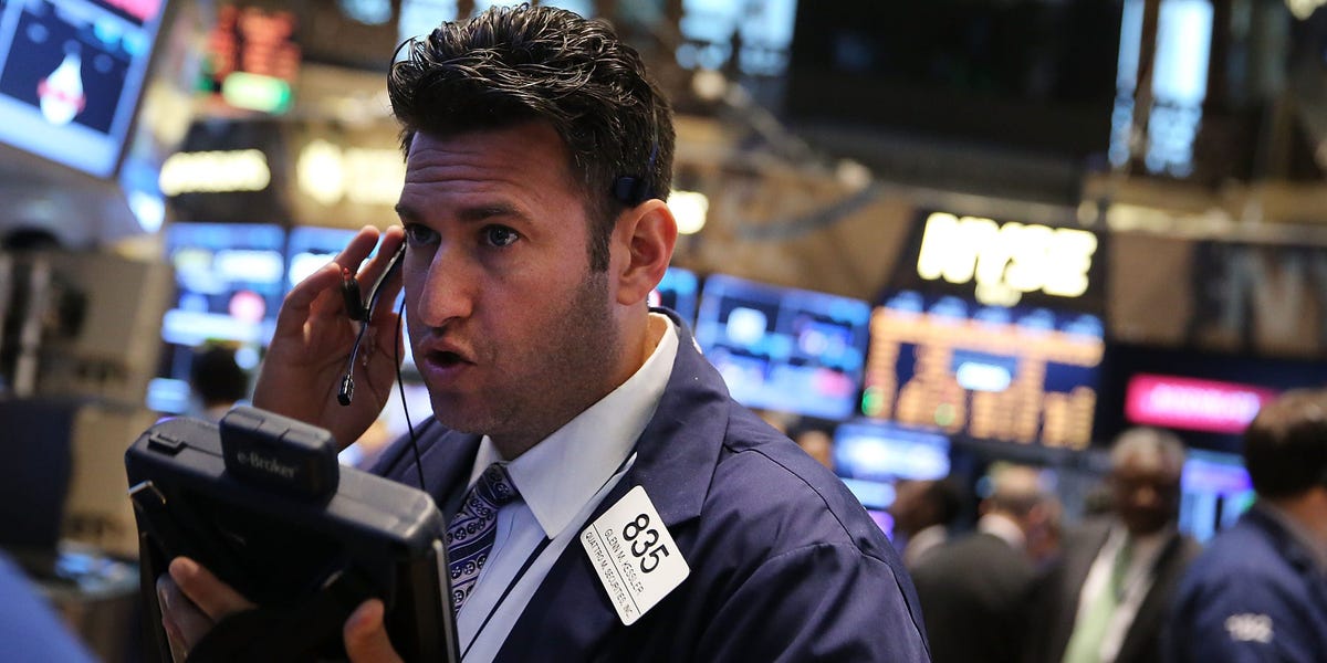 Stock market today: Indexes end mixed as traders assess rate path and brace for more earnings