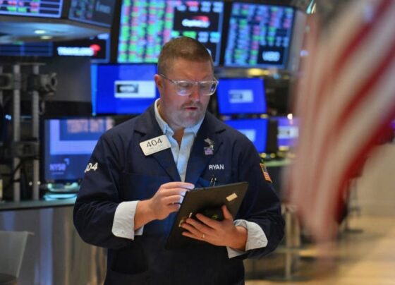 Stock market today: Indexes trade near record highs after a string of solid earnings reports