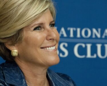 Americans Beware: Suze Orman Explains The Little-Known Trick To Dodge The Social Security 'Tax Torpedo' And Retire With More Money