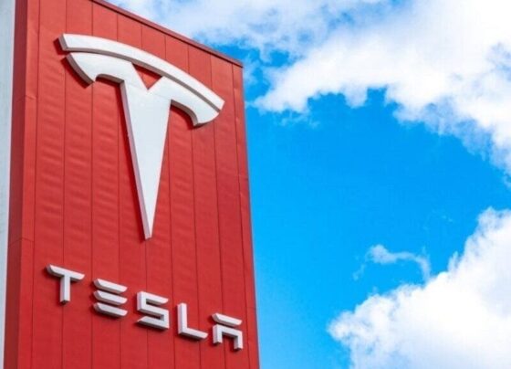 Tesla Bull Sees 'Breadcrumbs' From Elon Musk On EV Giant's Potential Entry Into Aviation Segment, Says It Could Boost Tesla Stock By This Much