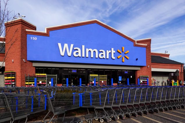 Walmart’s relocation mandate just sent a Sam’s Club executive rushing for the exit