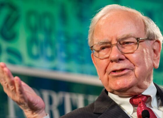 Warren Buffett Says He Wouldn't Be Successful Today If He Didn't Take This $100 College Class: 'I Was That Terrified'