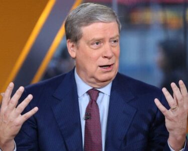 Market 'Very Convinced' Of A Trump Win, Says Stanley Druckenmiller: Why Billionaire Investor Thinks Blue Sweep Is 'Highly Unlikely'