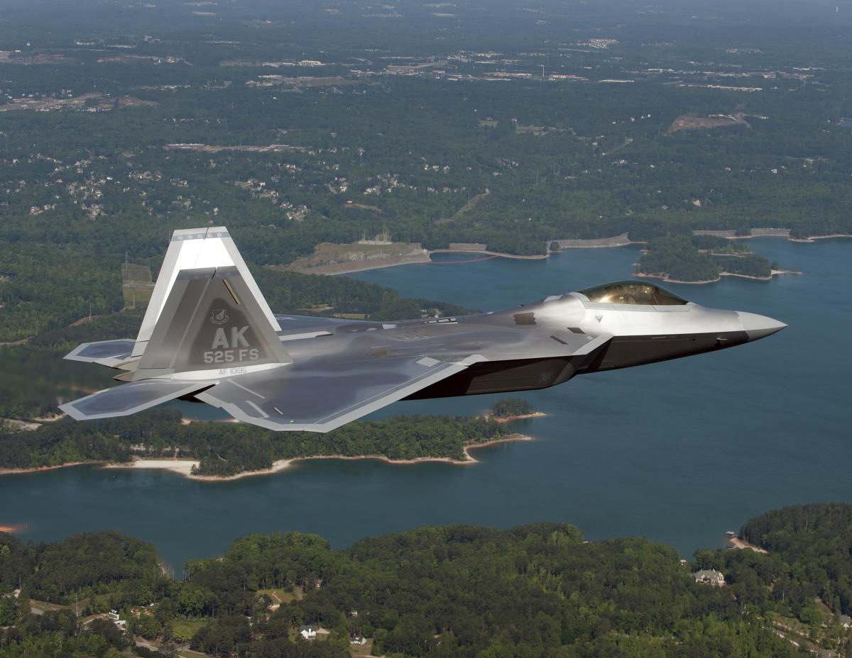 Why Lockheed Martin Stock Is Losing Ground Today