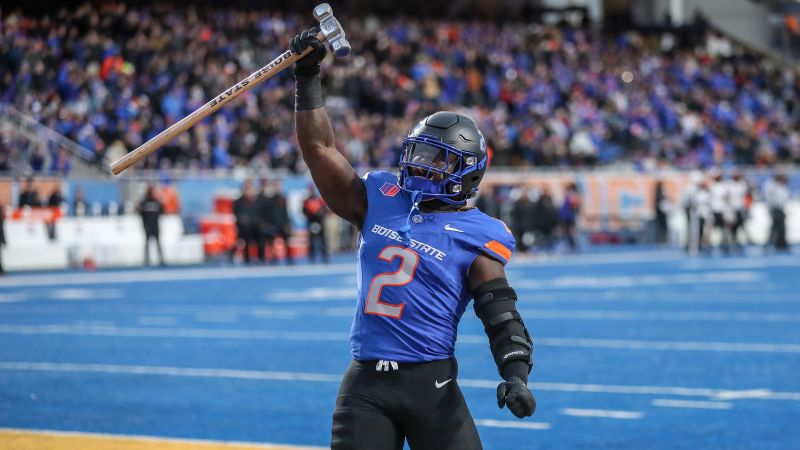 Ashton Jeanty has record-breaking performance in dominant Boise State win to reaffirm status as Heisman contender | CNN