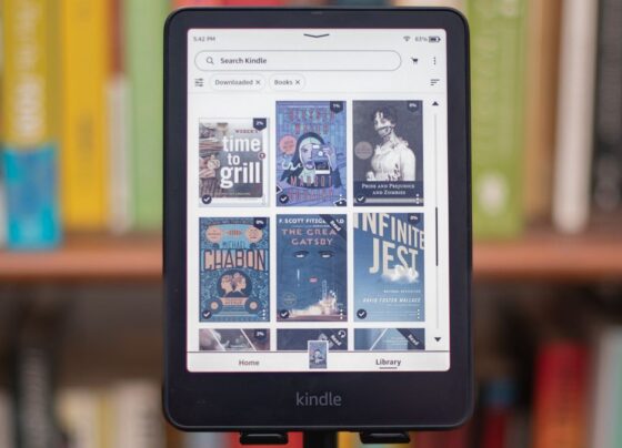 Amazon is fixing the Kindle Colorsoft 'yellow band' issue – and we might know what went wrong