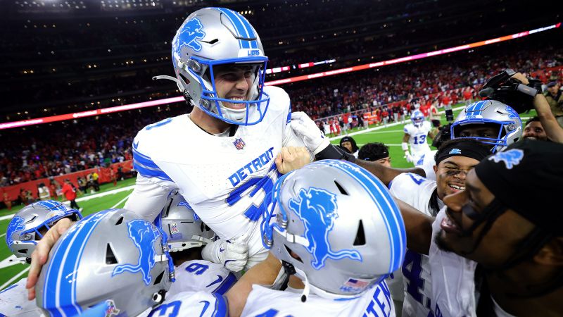 Detroit Lions produce incredible comeback to defeat Houston Texans despite Jared Goff’s five interceptions | CNN