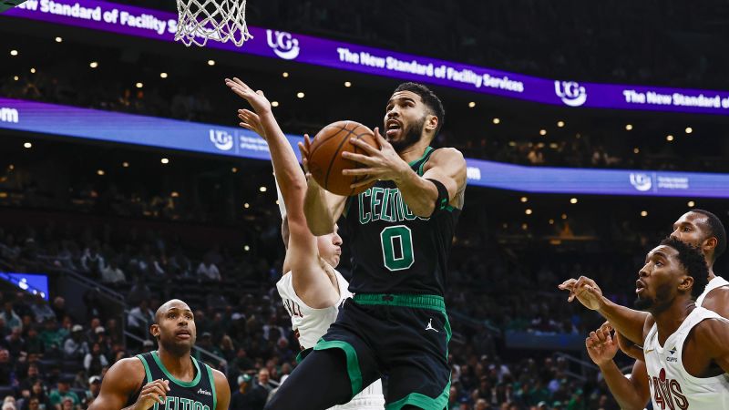 Boston Celtics end Cleveland Cavaliers’ unbeaten start to the season, Lakers rookie makes history and more from the NBA | CNN